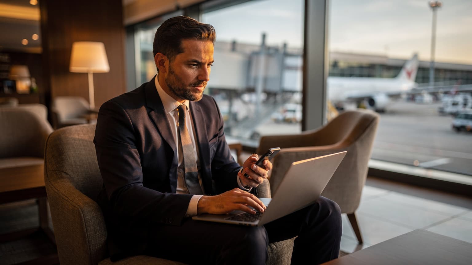Heathrow 2026: L'eSIM per un Lavoro Lounge-Grade, senza Sorprese?
